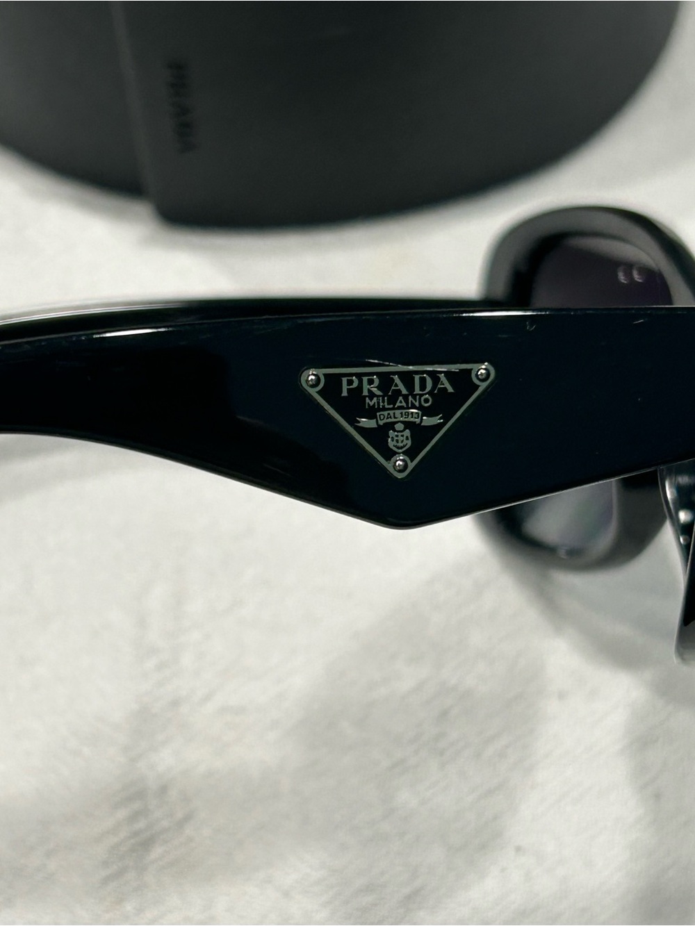 PRADA Black Polarized Sunglasses SPR 32P 57017 with Case EUC - Picture 2 of 7